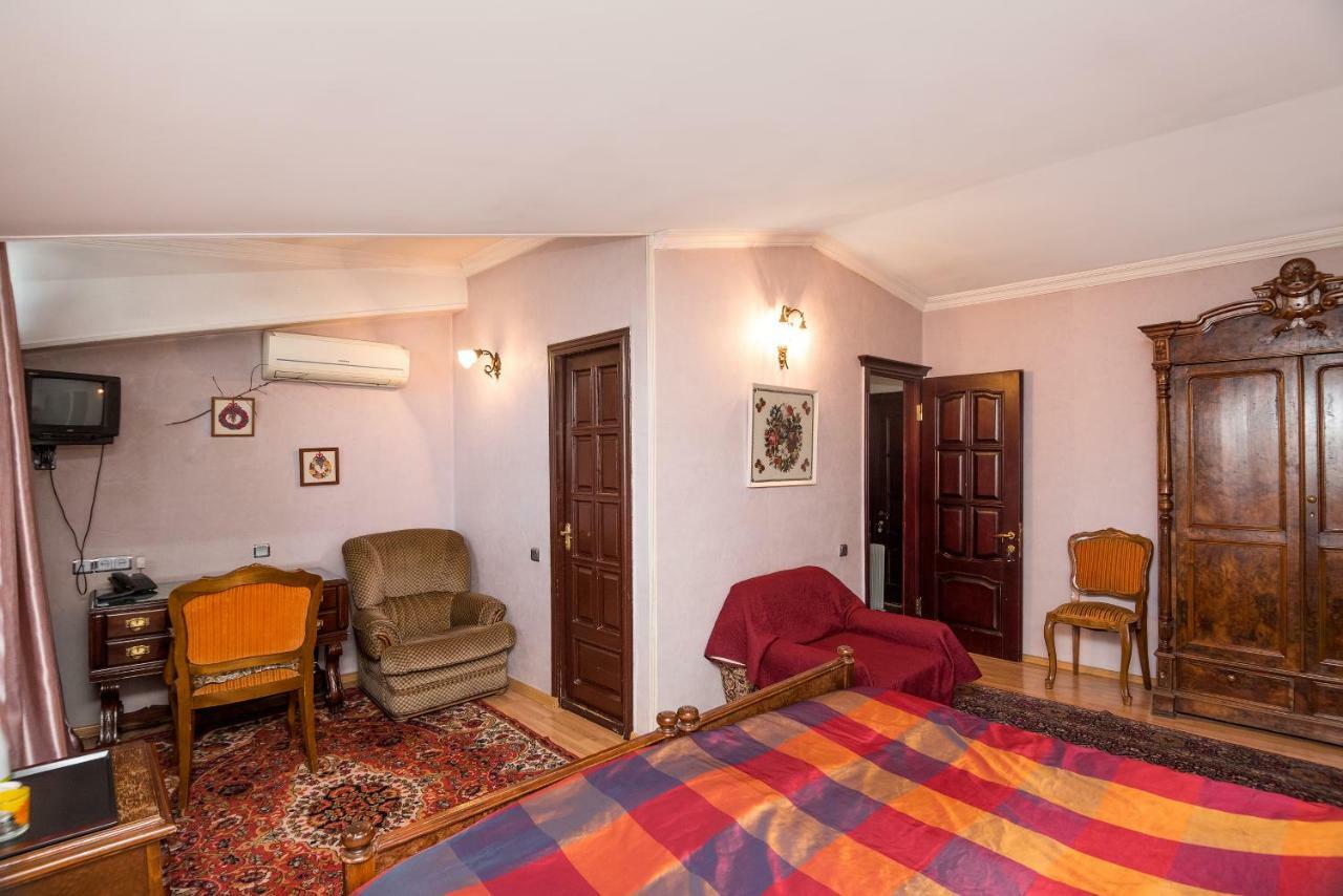Lia'S Guest House Tbilisi Exterior photo
