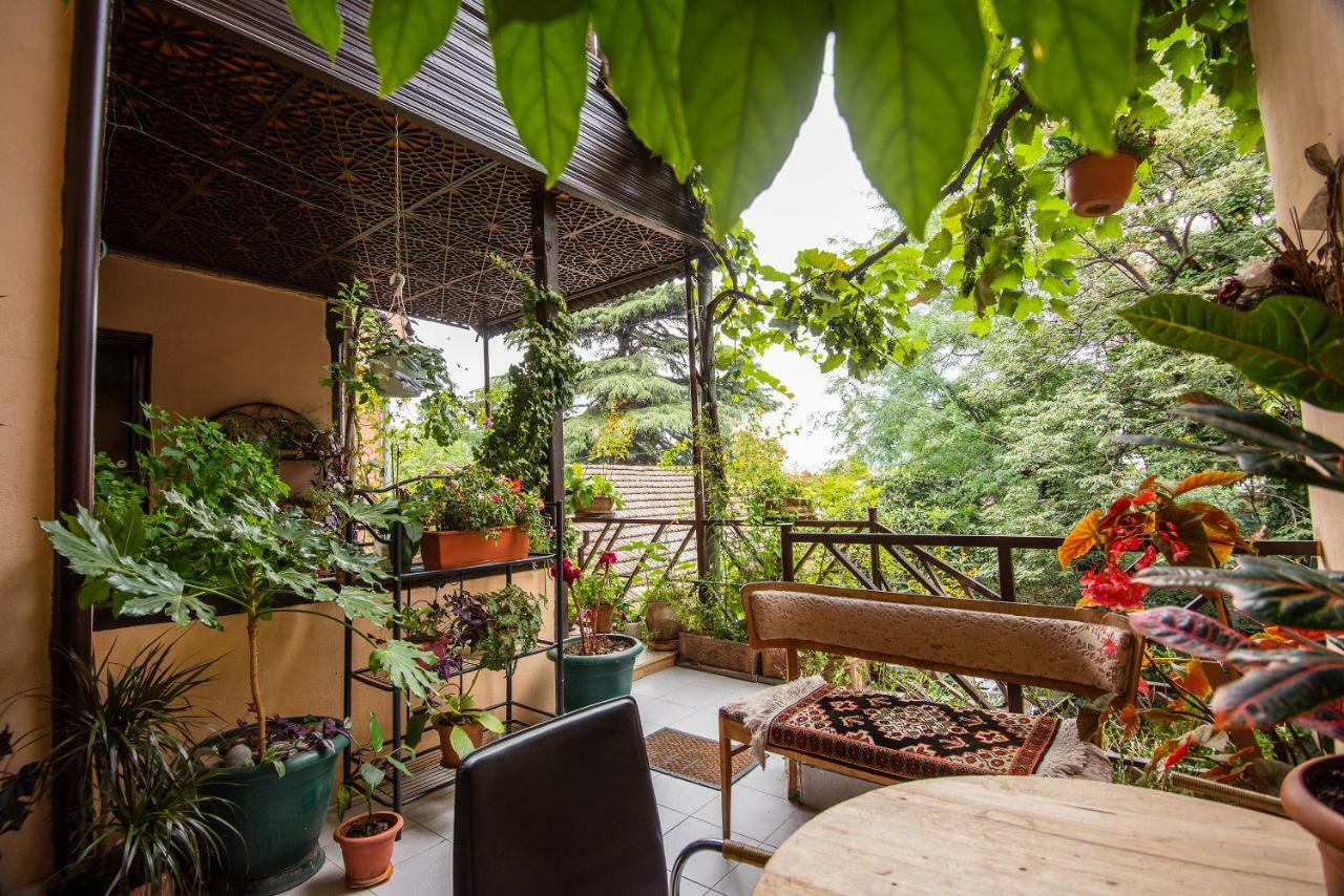 Lia'S Guest House Tbilisi Exterior photo